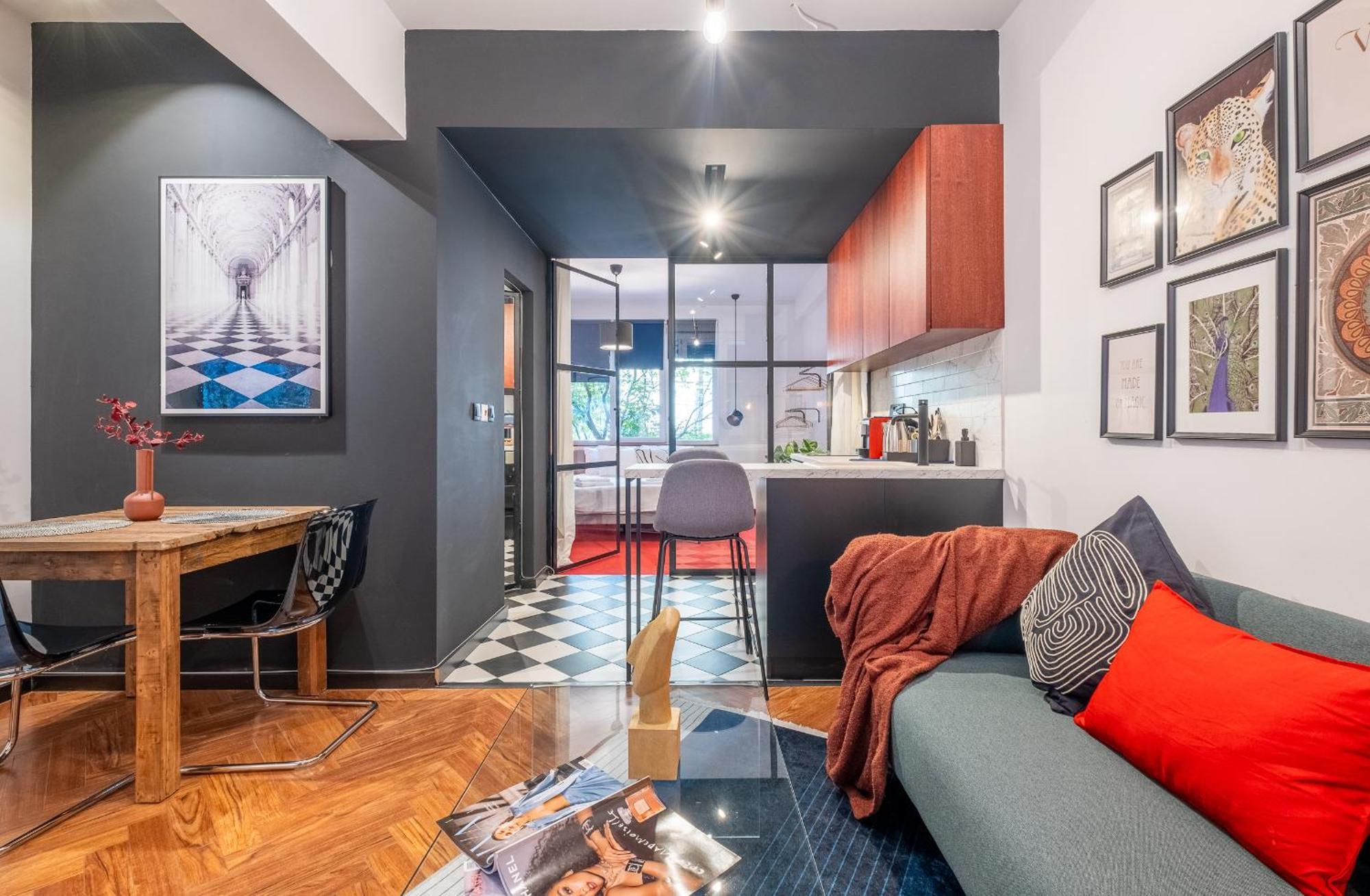 Central Art-Inspired Flat With Private Garage ソフィア エクステリア 写真